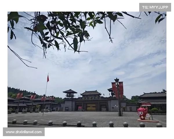 赤壁争锋:游览古战场,领略三国风云 赤壁争锋:游览古战场,领略三国风云